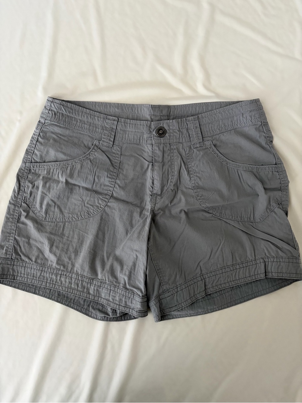 Women’s Gray Kühl hiking Shorts